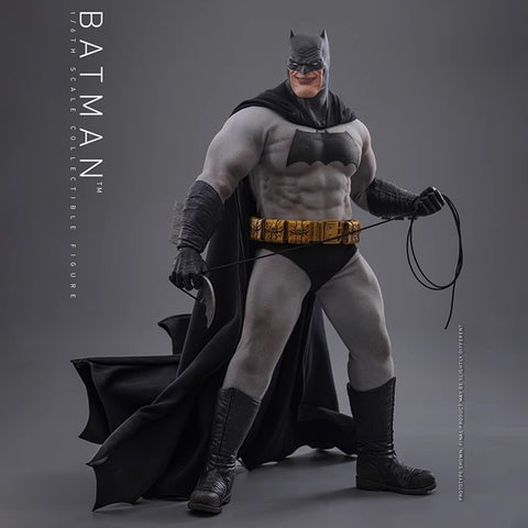 【Pre-Order】Hot Toys CMS024 Batman: The Dark Knight Returns Batman 1/6 Scale 32cm / 12.6''