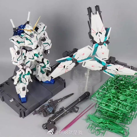 Daban PG RX-0 Unicorn Gundam Final Battle Model Kit w/ Transparent Psycho Frame 1/60 Scale