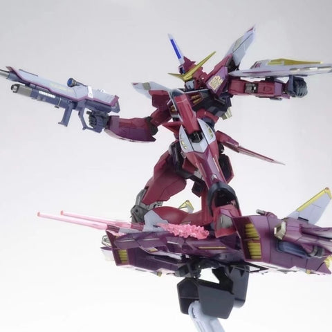 MC MB Strawberry Red Warrior   Gundam 1/100 Scale