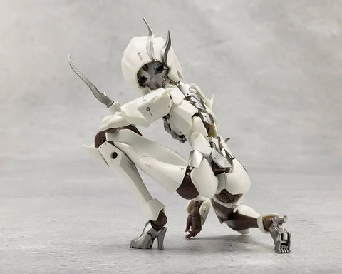 Kotobukiya Unlimited Universe Megalomaria Searcher Model Kit  16 cm / 6.30"