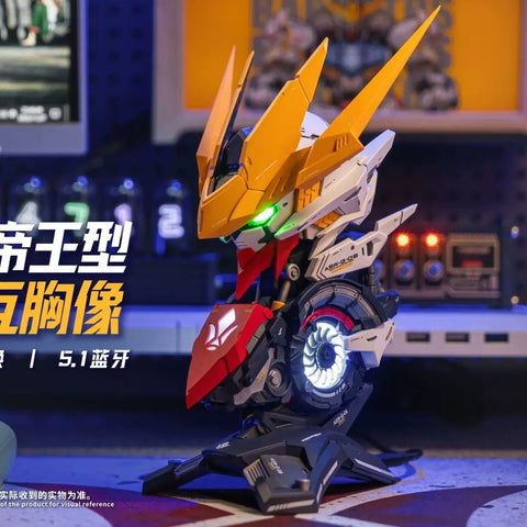 Alaya Vijnana Tech Wolf King Bust with LED Model Kit  22cm / 8.66''