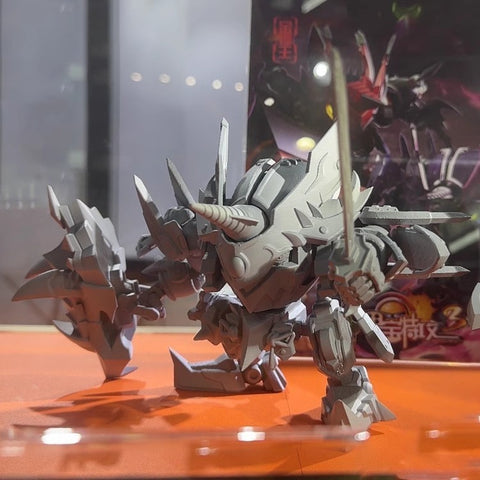 【Pre-Order】YiLiChuangWan Fruity Robo Golden Dart King Model Kit