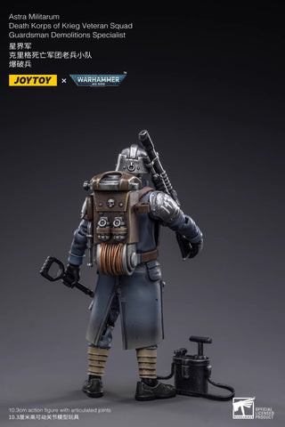 JoyToy Source Warhammer 40K Death Korps of Krieg Veteran Squad Guardsman Demolitions Specialist 1/18 Scale 10.3cm / 4.05"