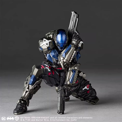 KAIYODO Revolve Technology Amazing Yamaguchi DC Arkham Knight 17 cm / 6.69"