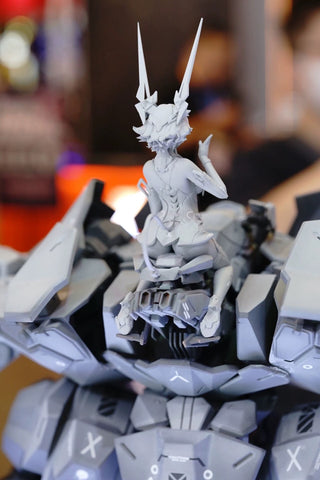 【Pre-Order】HowlingStar Walker Frame Thunder Storm 47cm / 18.50"