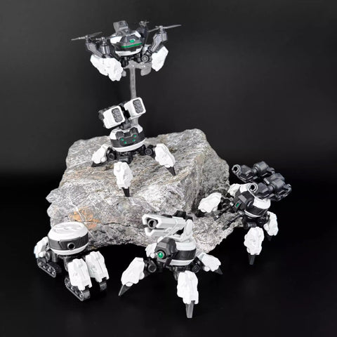 【Pre-Order】Venus Toy Spider Fortress Model Kit 1/12 Scale 3.5cm / 1.38"